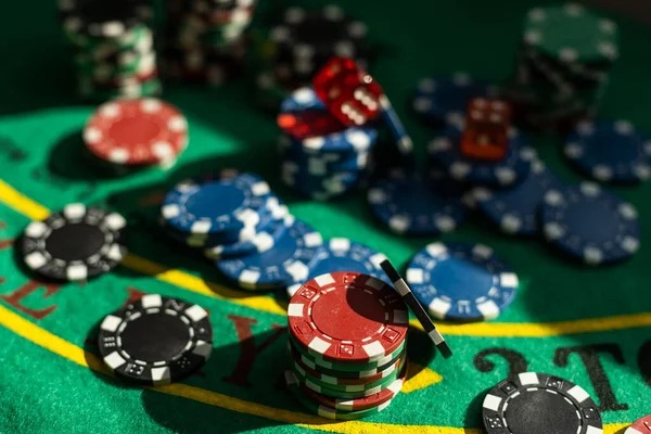 Live dealer on Treasures Aztec table at pasangjitu studio
